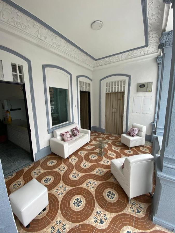 Petronio'S Hostel Калі Екстер'єр фото